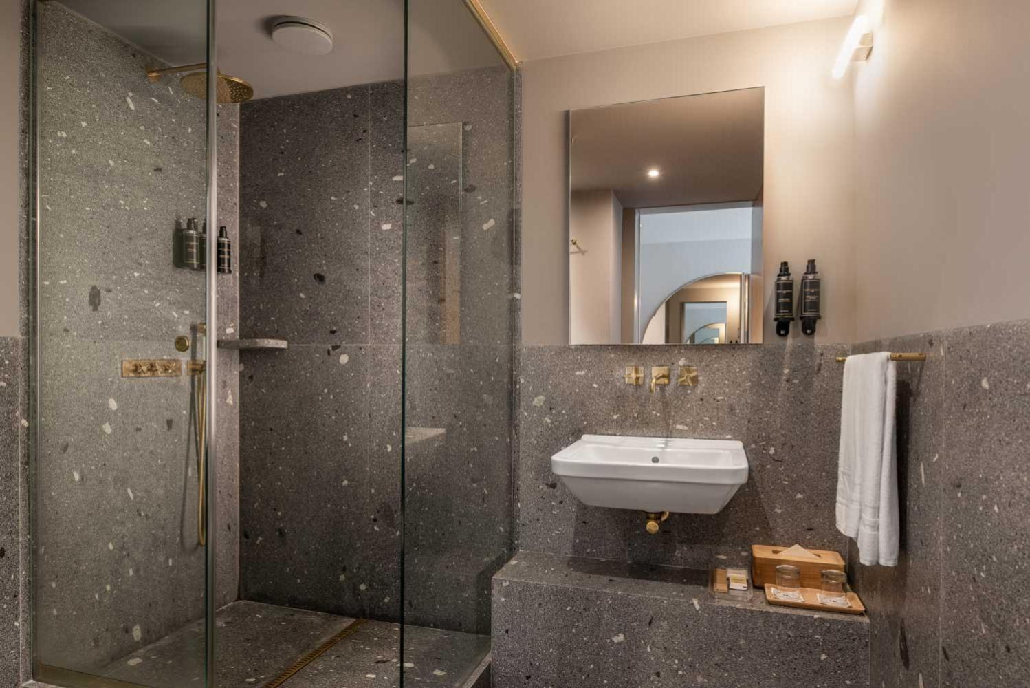 Prestige Double Room SPA Access,1622884810:JPEG